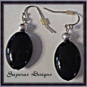 Silver Tone Dangle Earrings With Black & Silver Tone Beads Simple Style